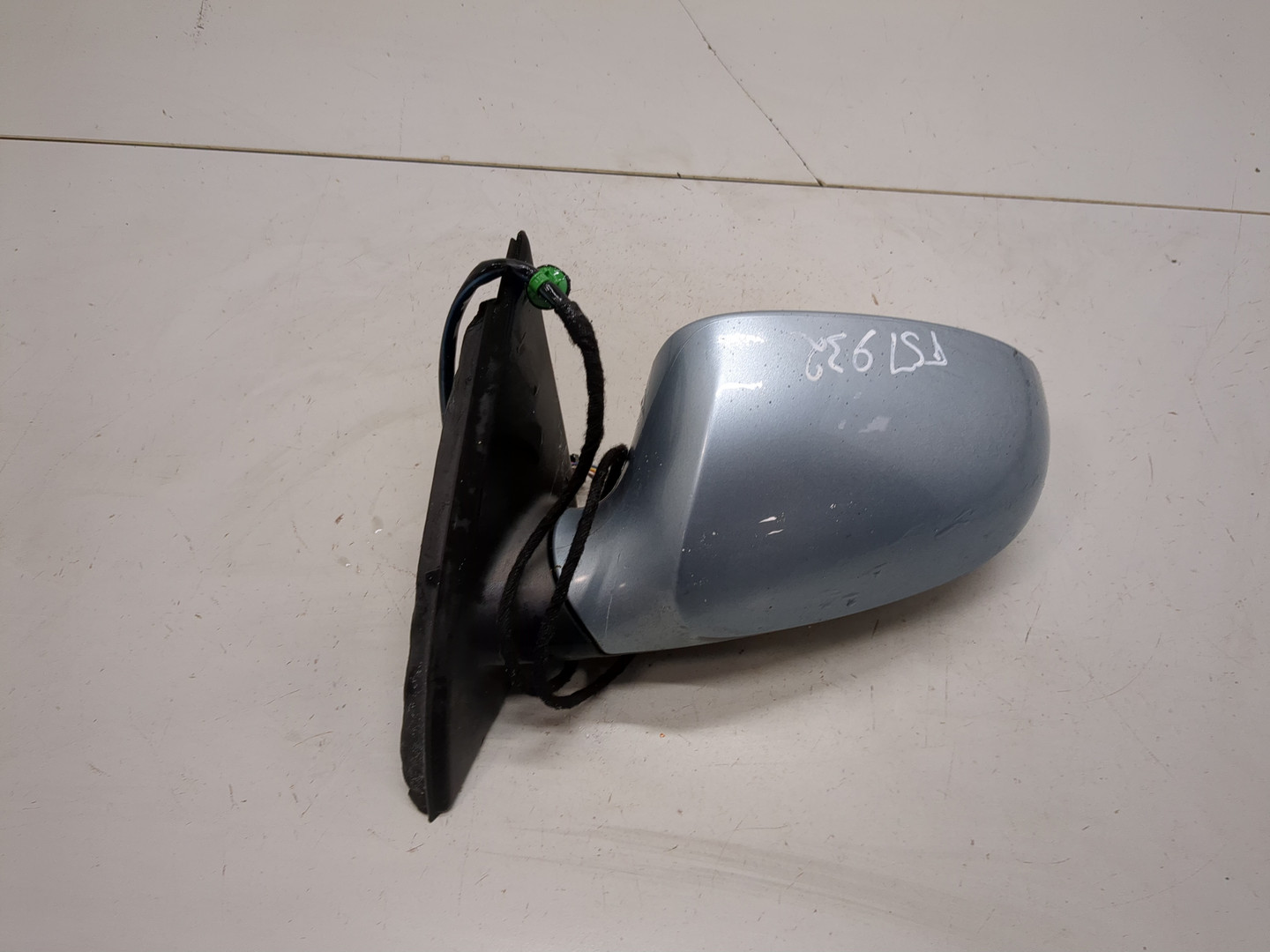 Зеркало левое электрическое