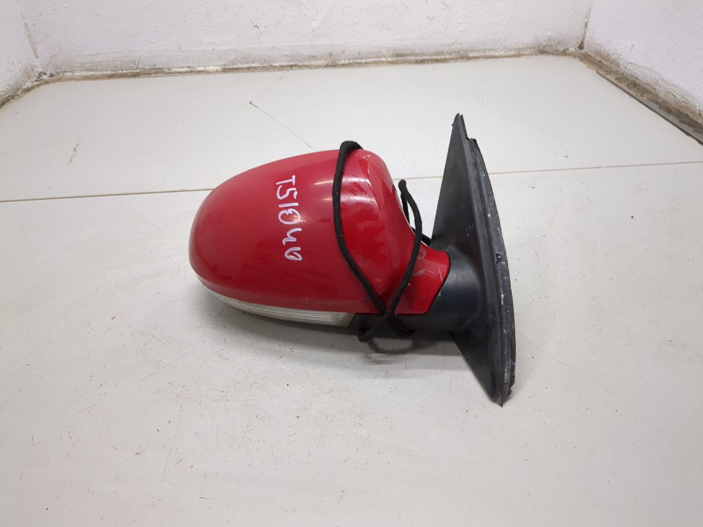 Зеркало правое электрическое