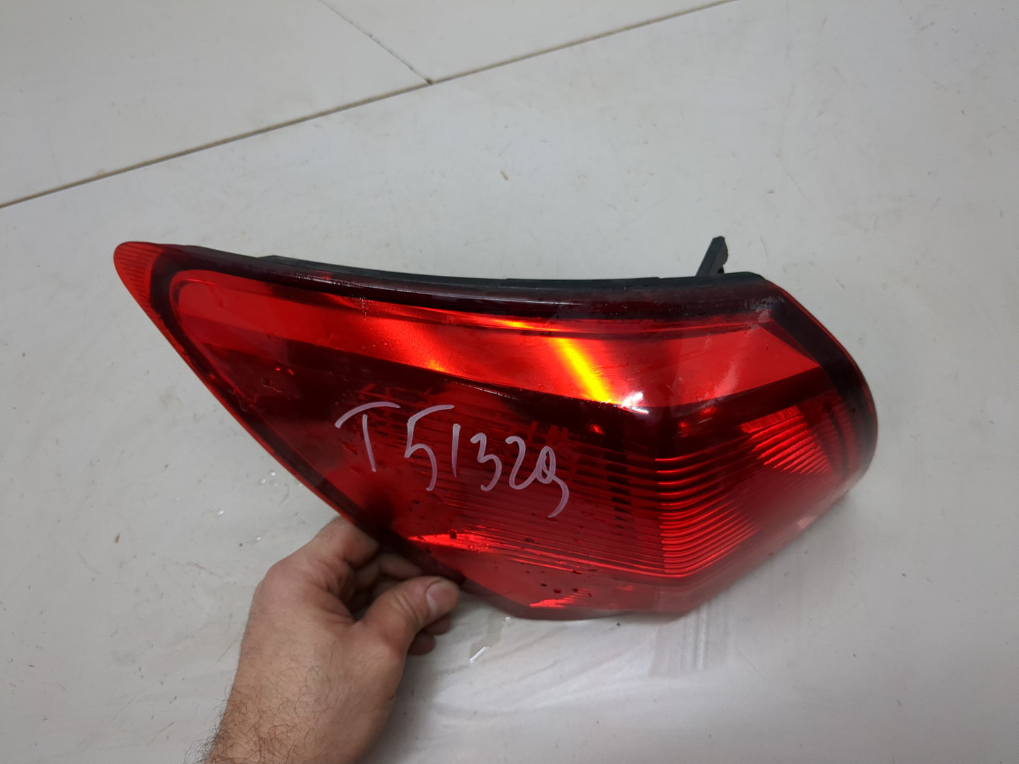 Фонарь задний левый