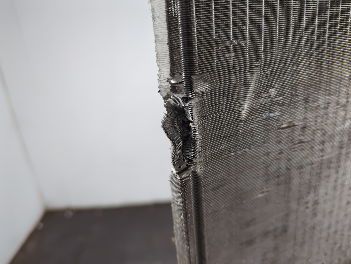 Радиатор охлаждения двигателя основной