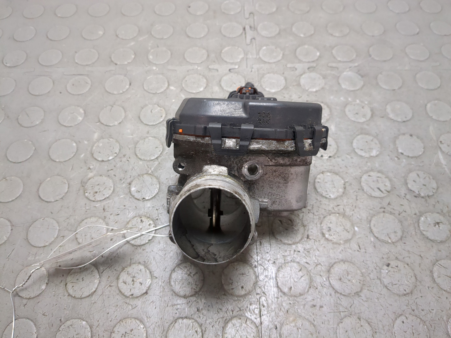 Заслонка дроссельная электрическая