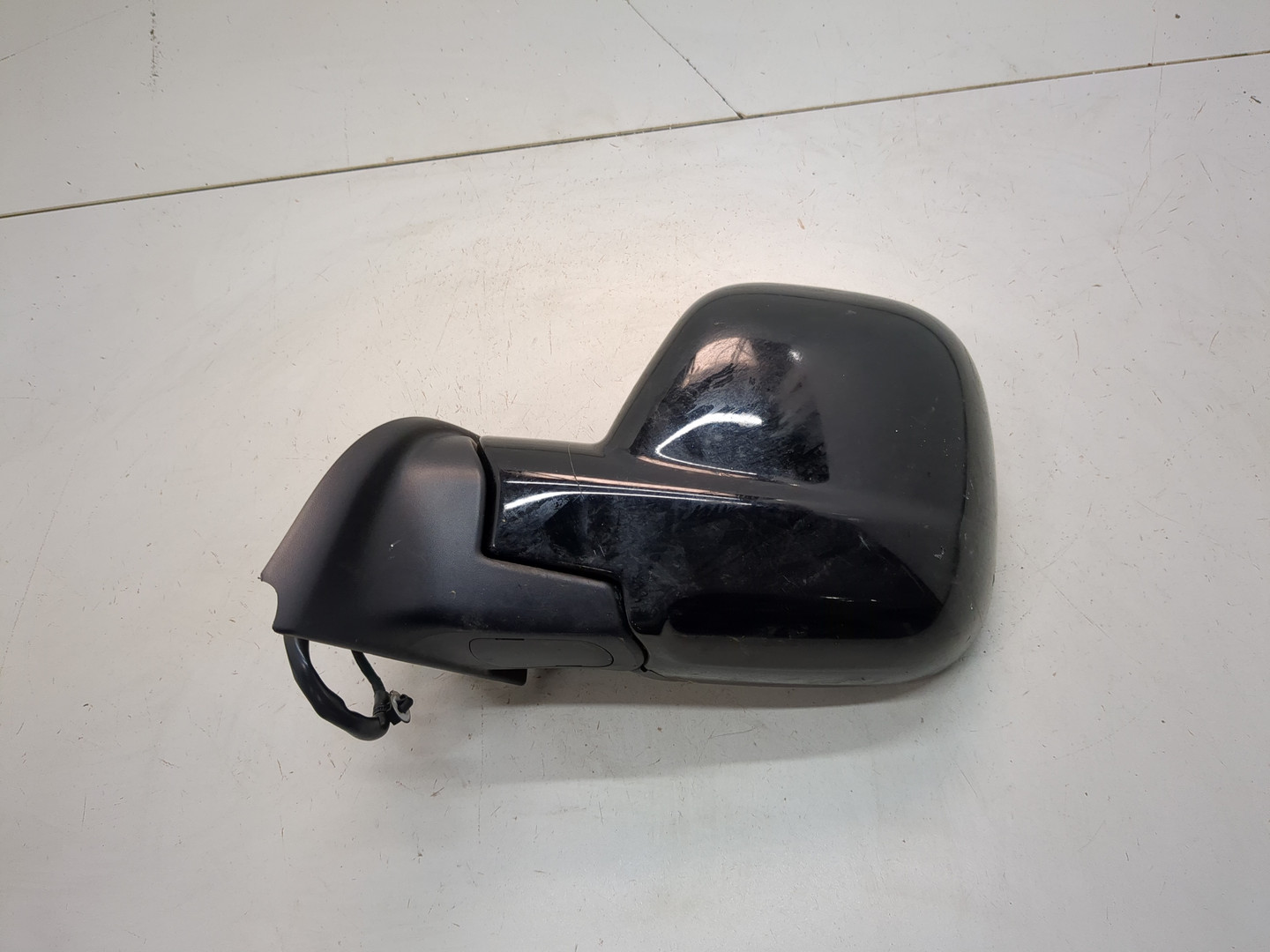 Зеркало левое электрическое