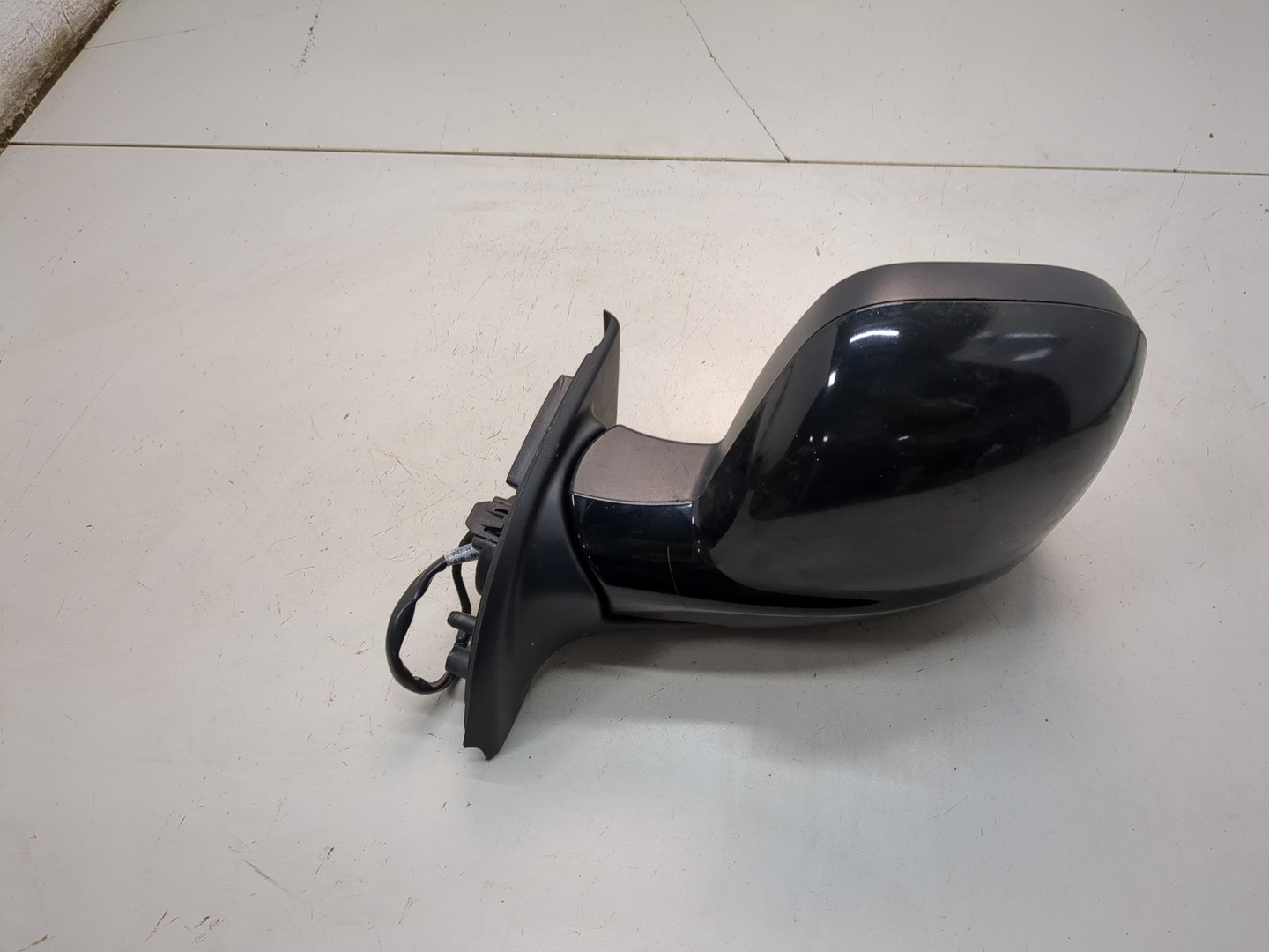 Зеркало левое электрическое