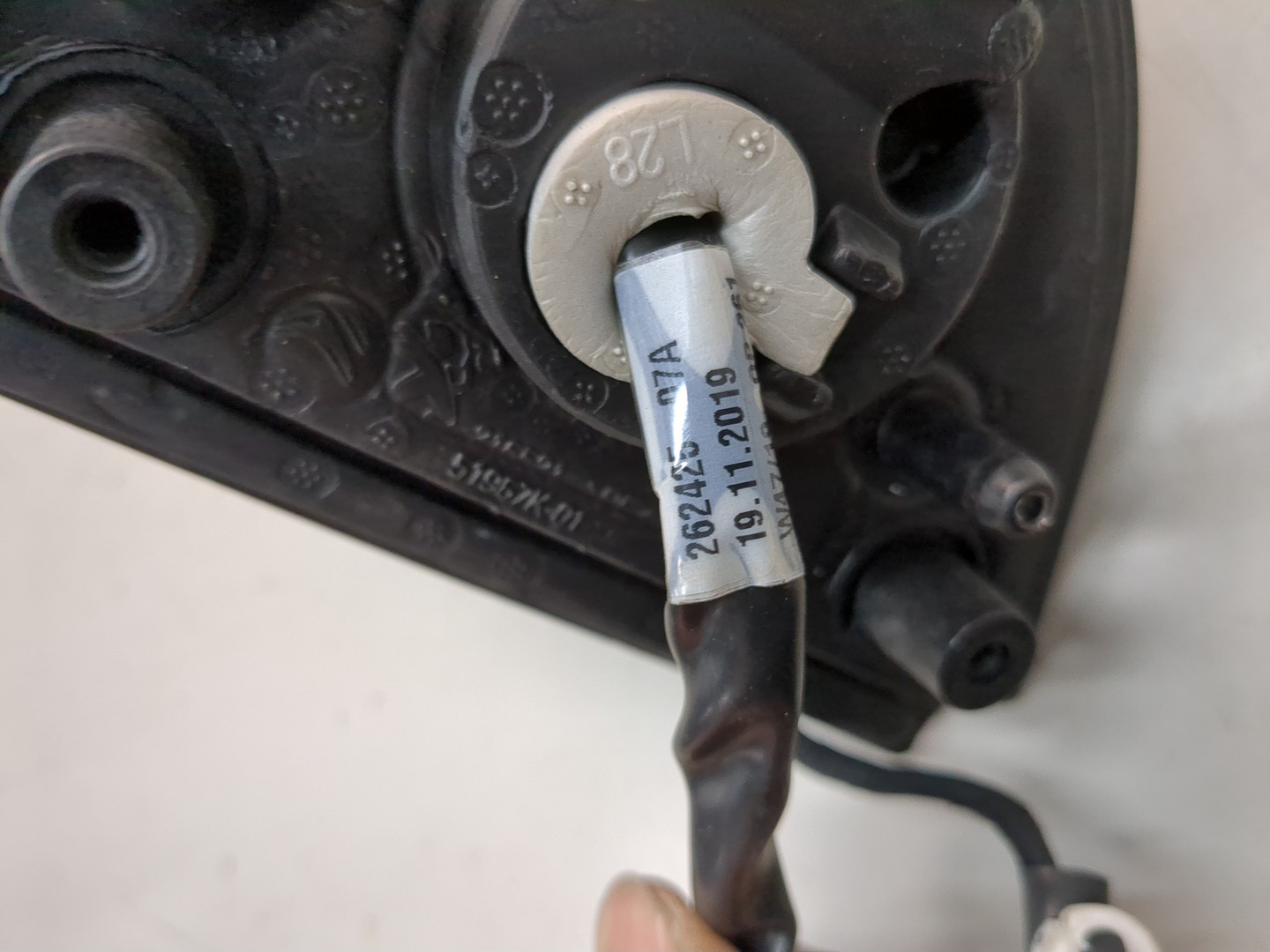 Зеркало левое электрическое