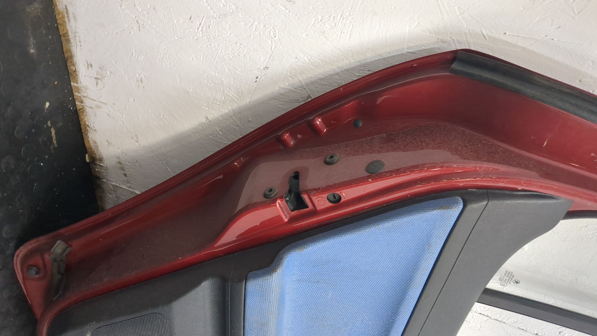 Дверь задняя левая