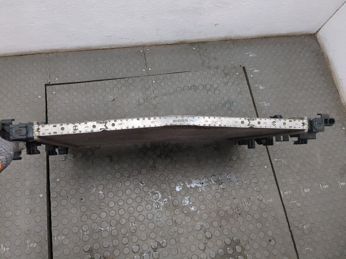 Радиатор охлаждения двигателя основной