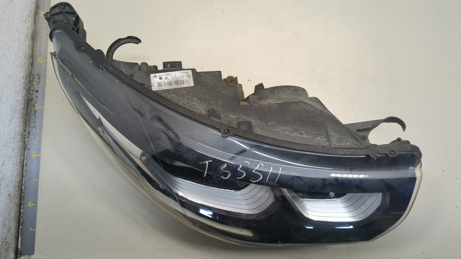 Фара правая