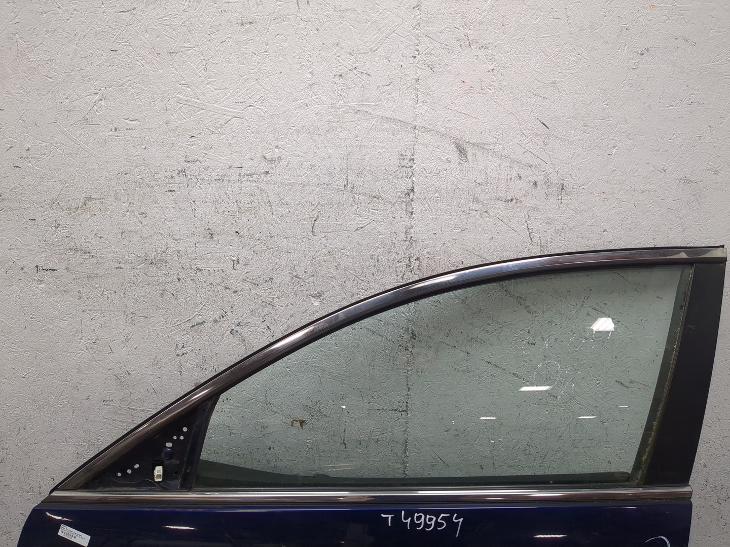 Дверь передняя левая