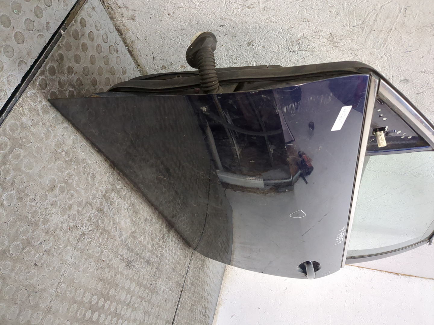 Дверь передняя левая