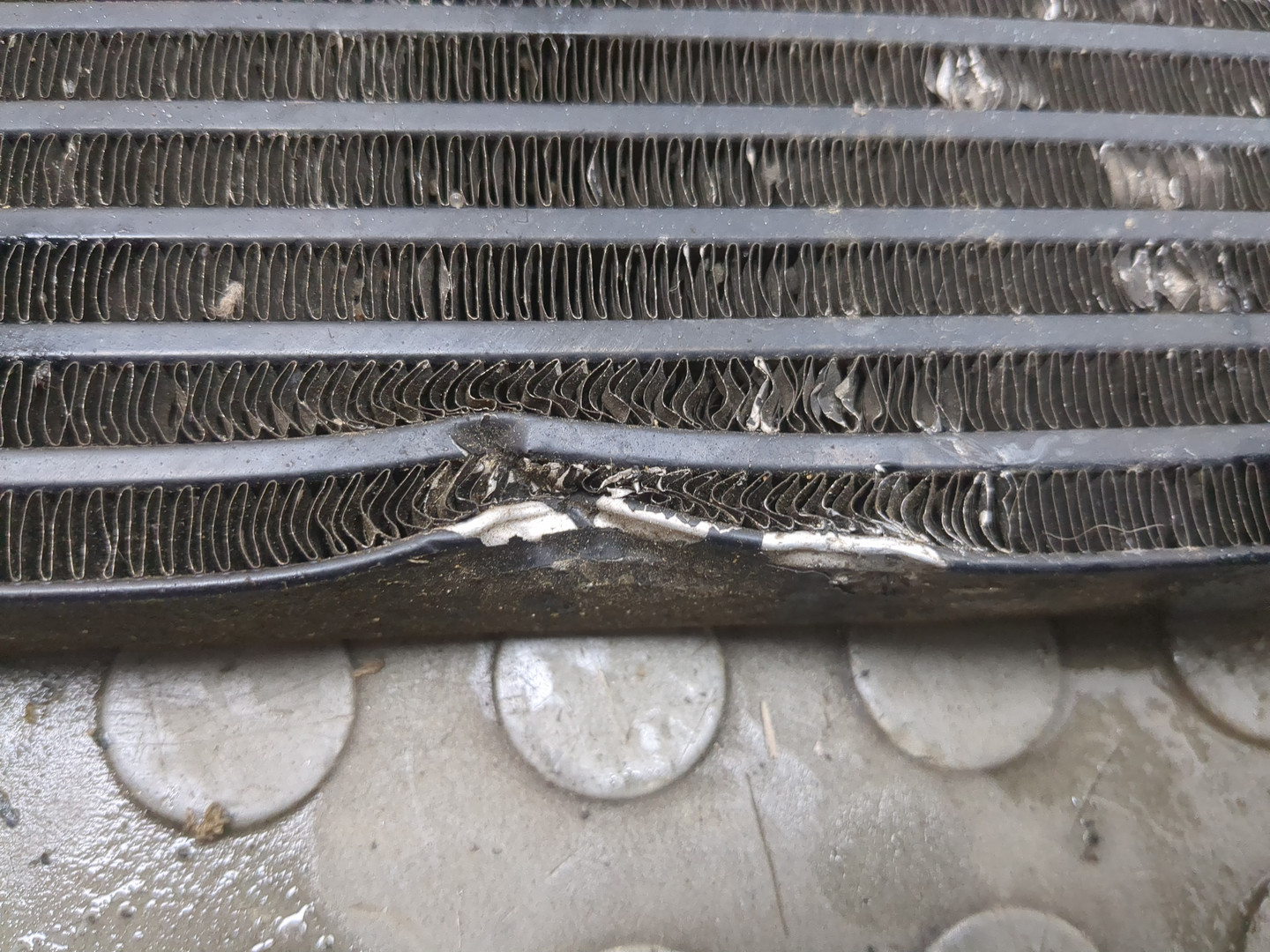 Радиатор кондиционера / конденсер