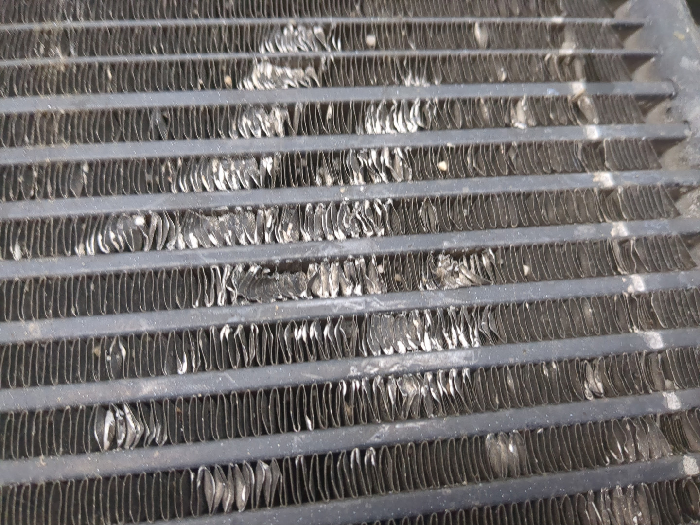 Радиатор кондиционера / конденсер