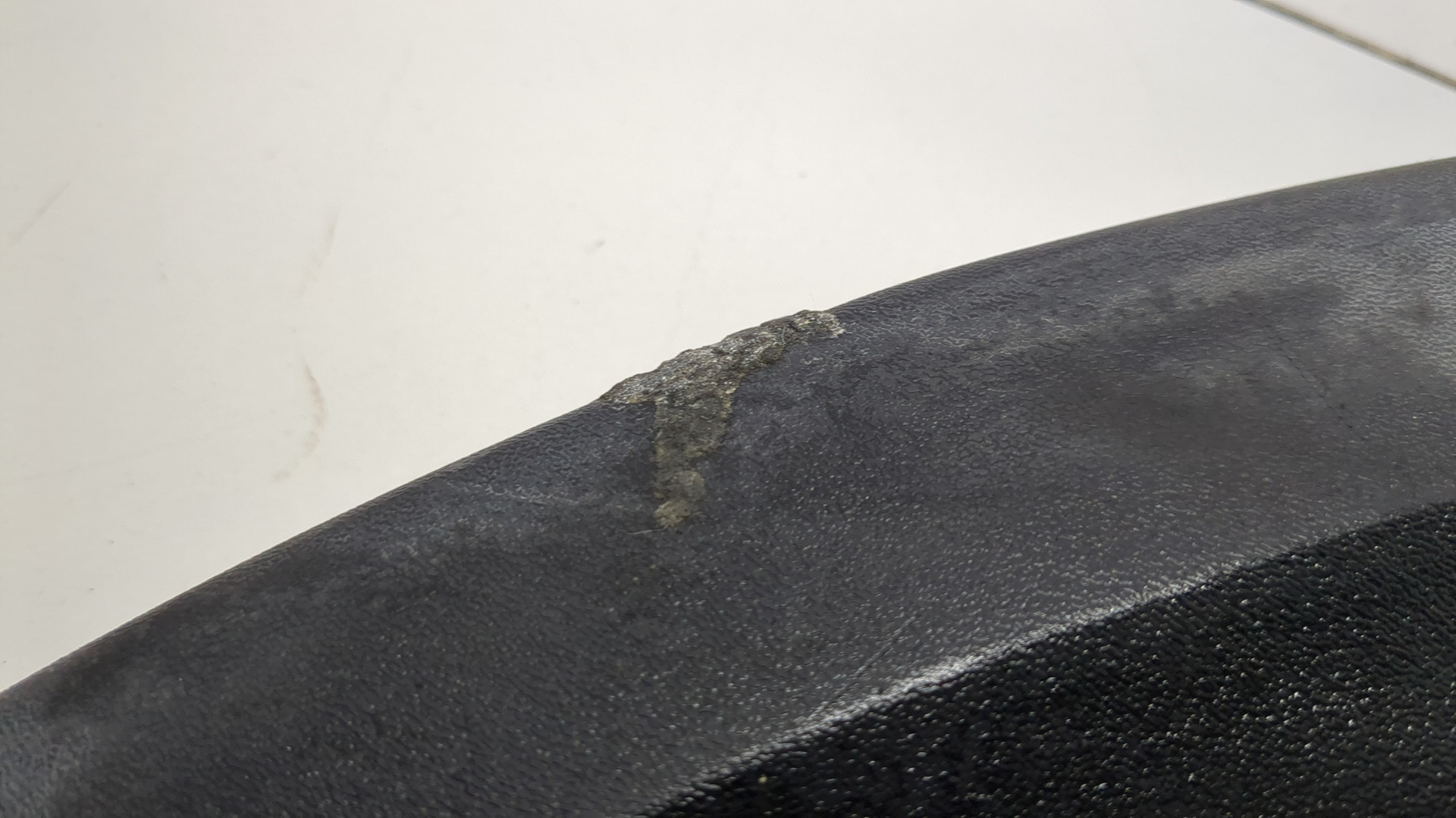 Накладка заднего крыла левого