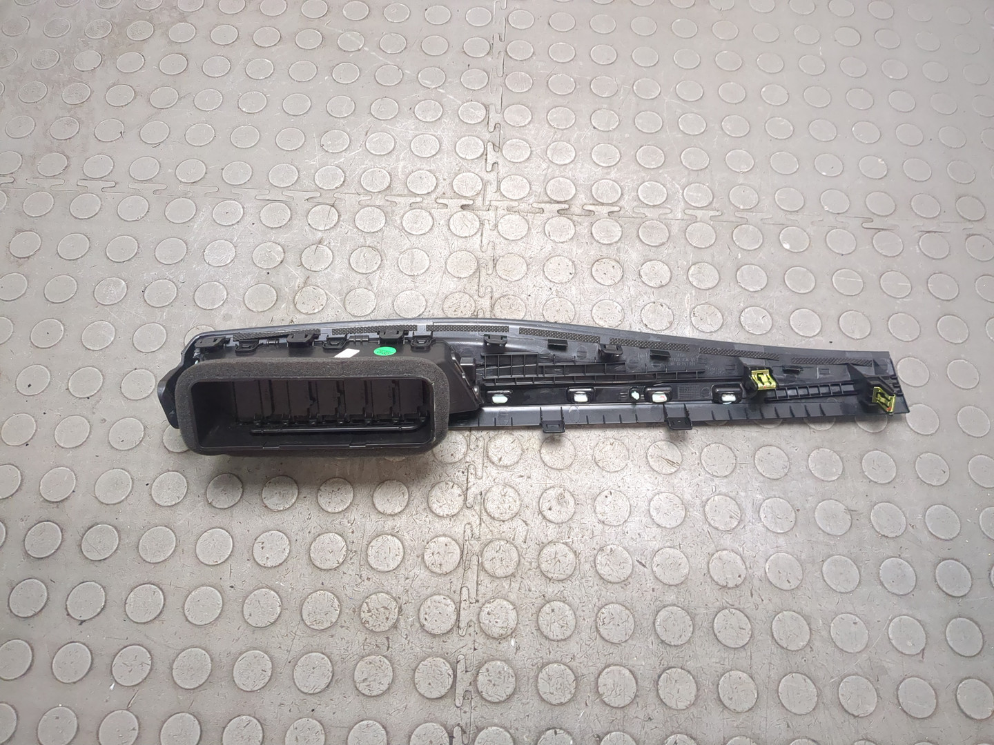 Дефлектор воздушный