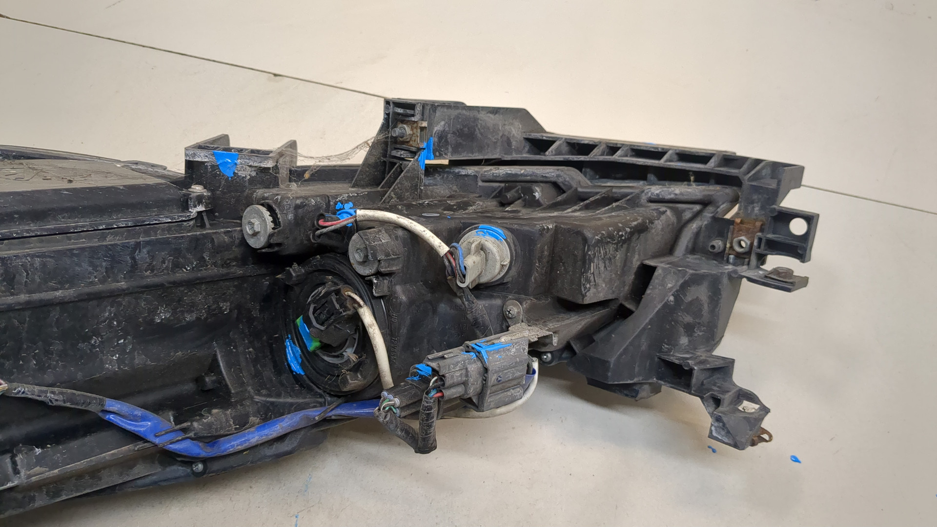 Фара правая