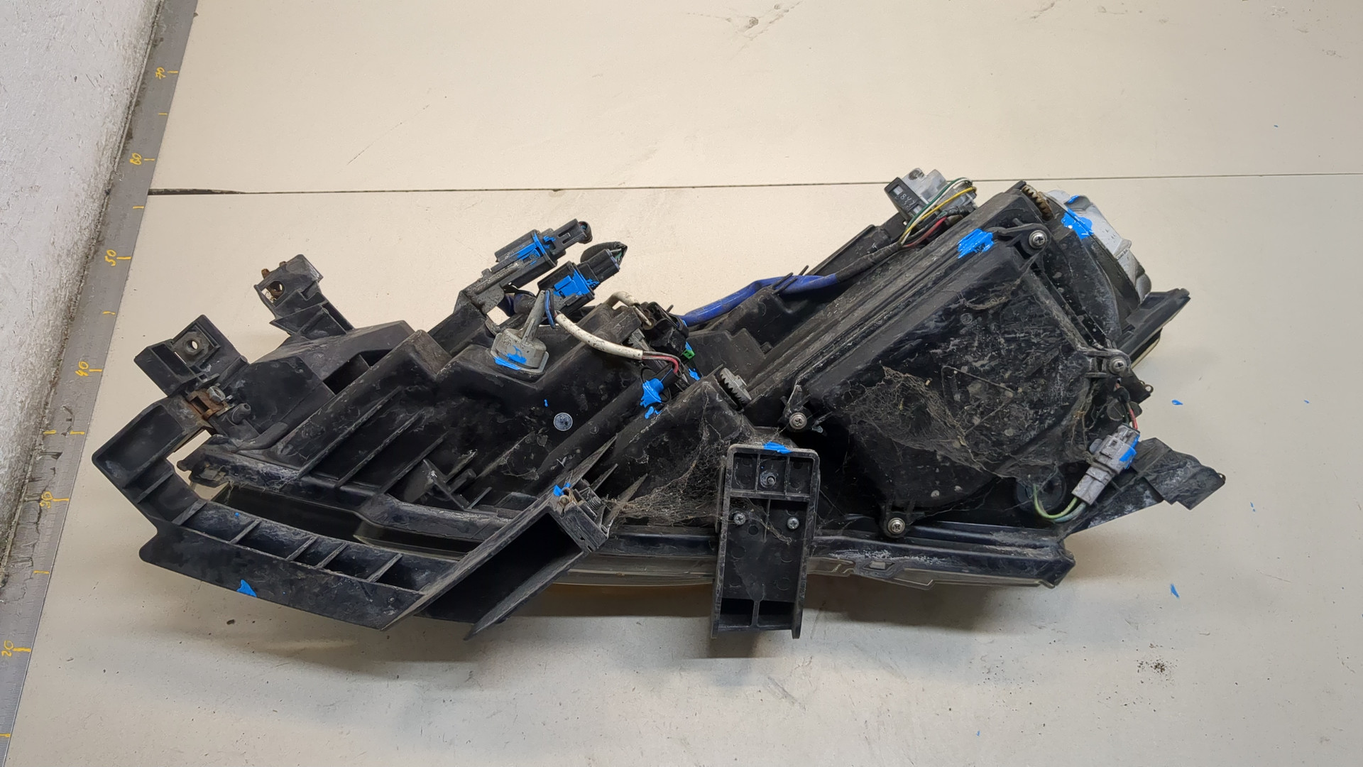 Фара правая