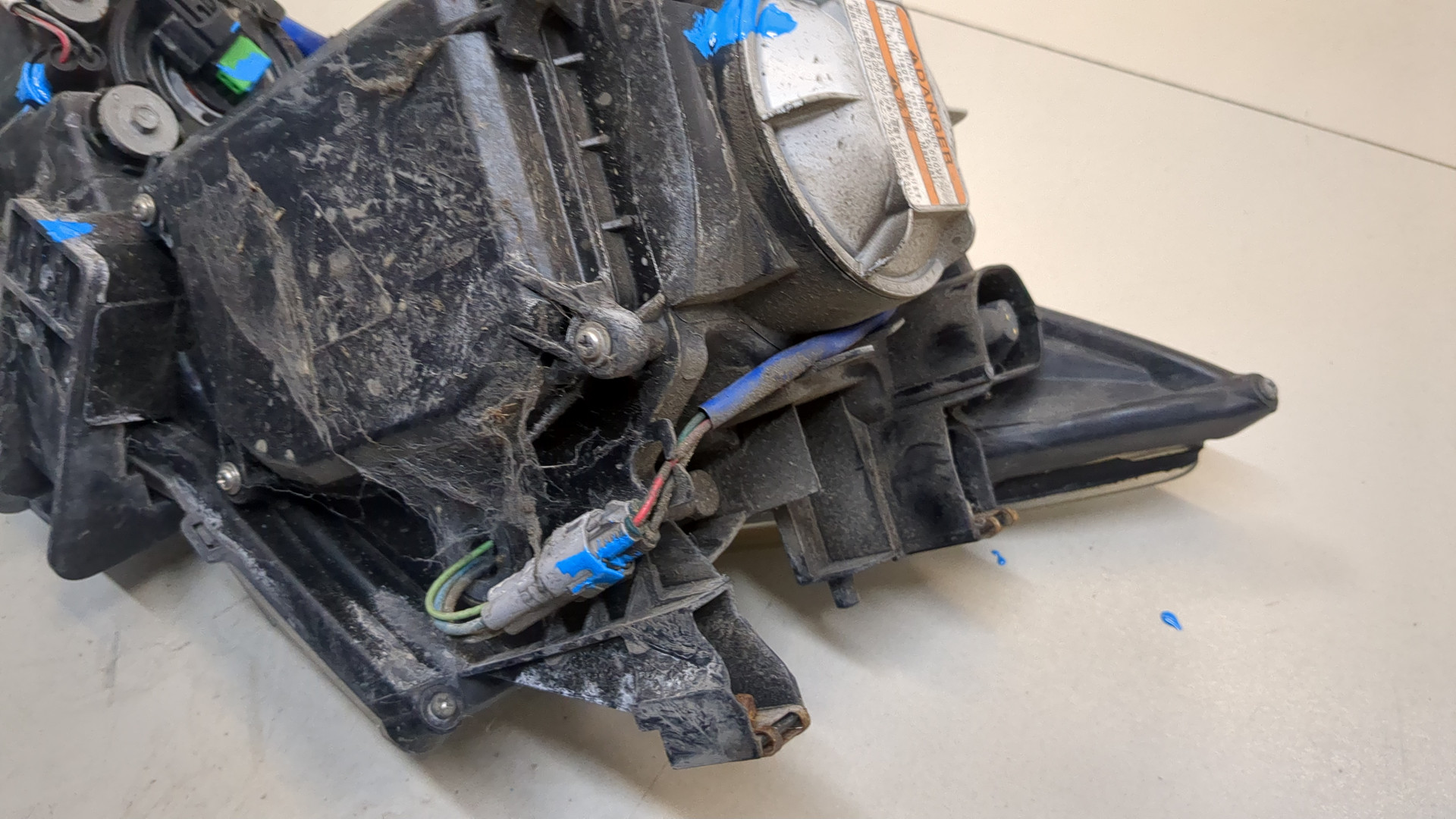 Фара правая