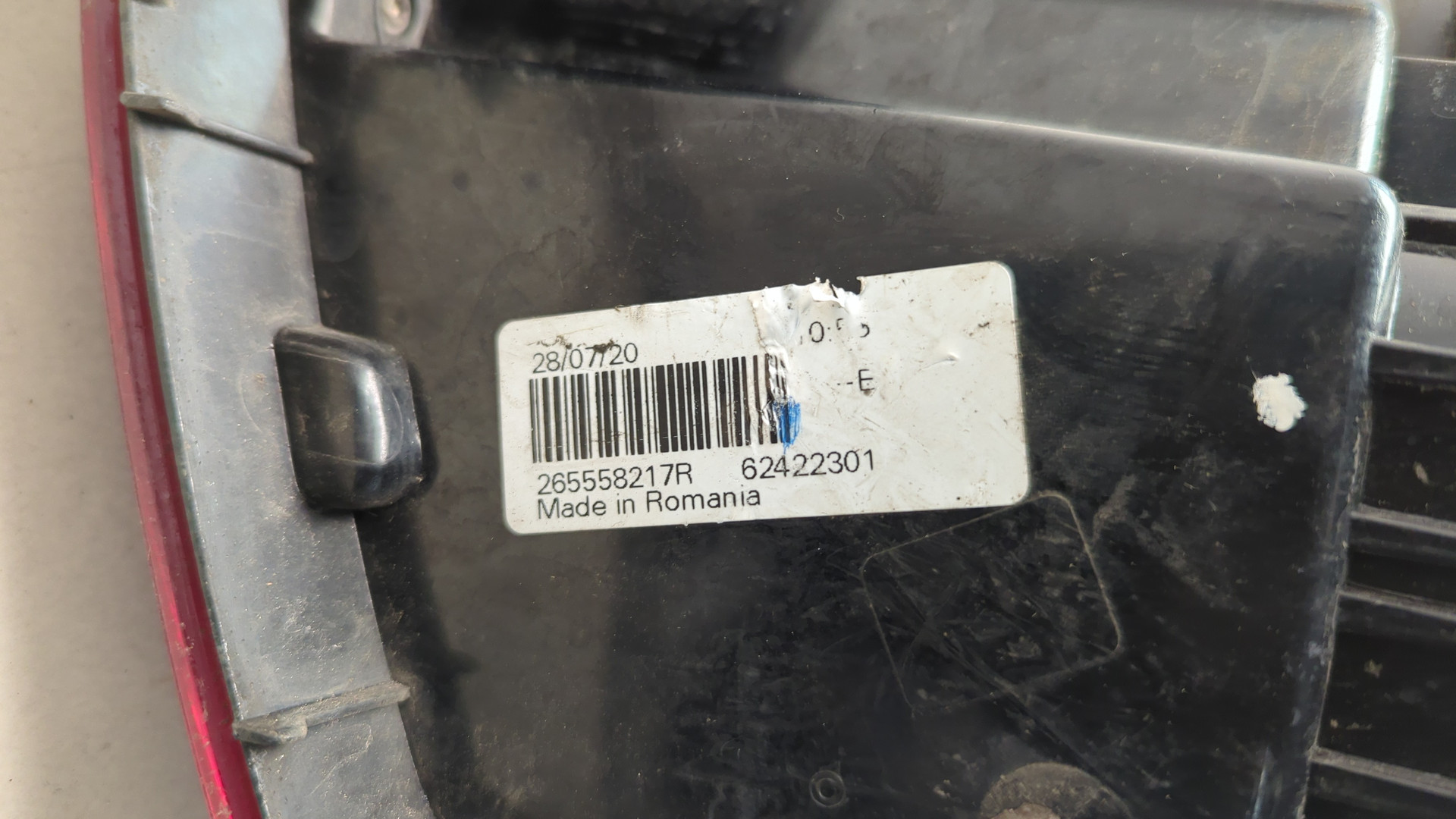 Фонарь задний левый