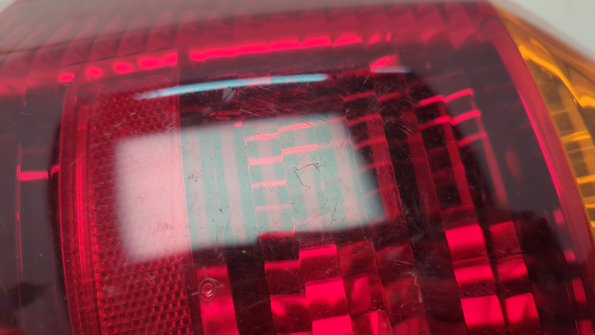 Фонарь задний левый