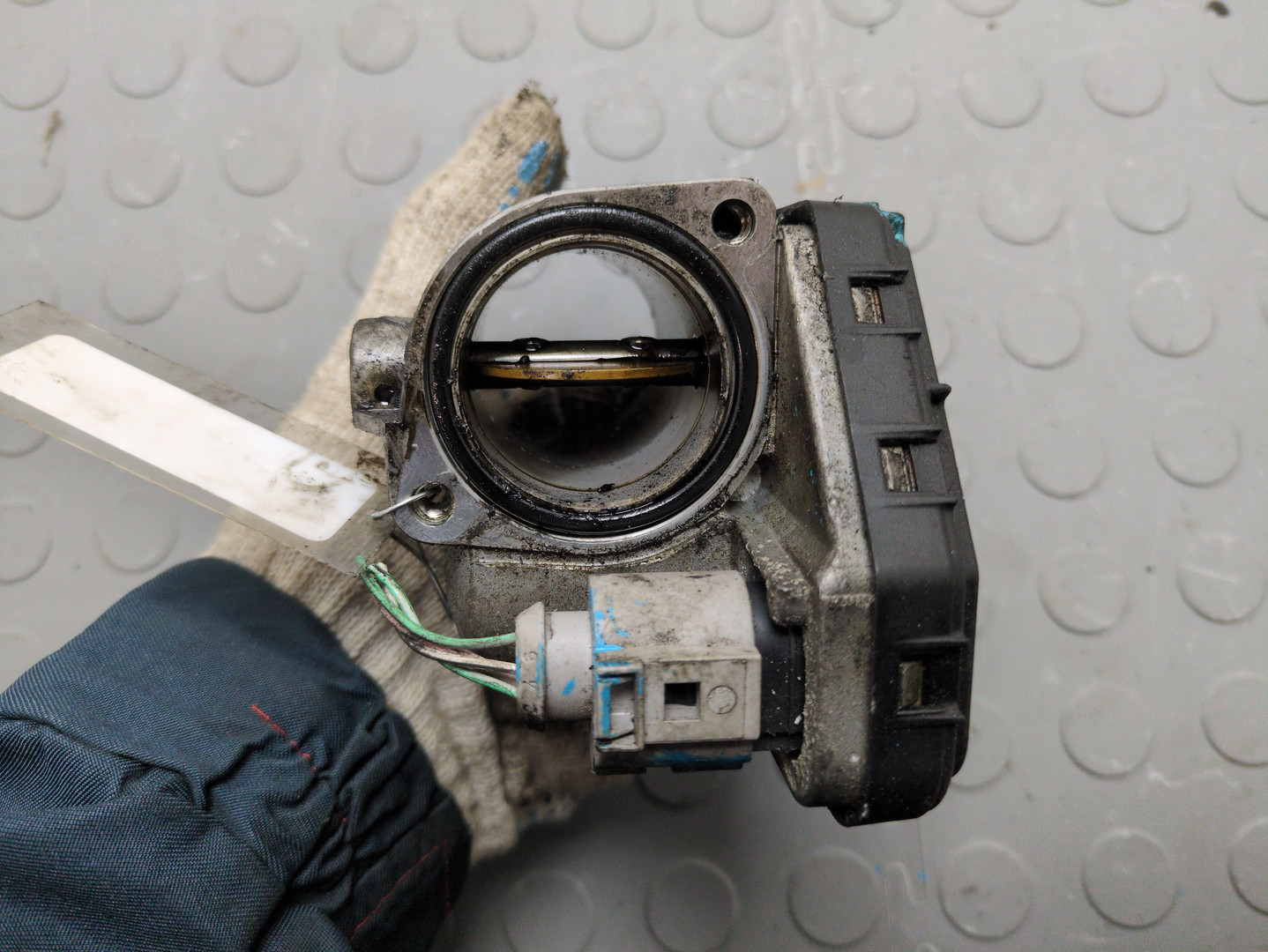 Заслонка дроссельная электрическая