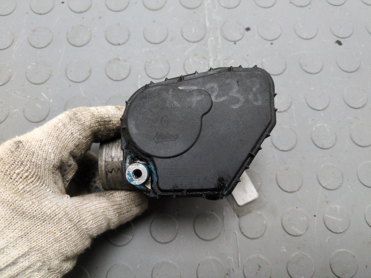 Заслонка дроссельная электрическая