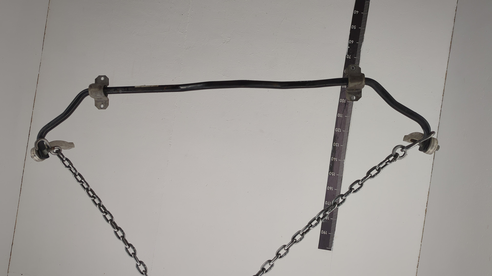 Стабилизатор задний