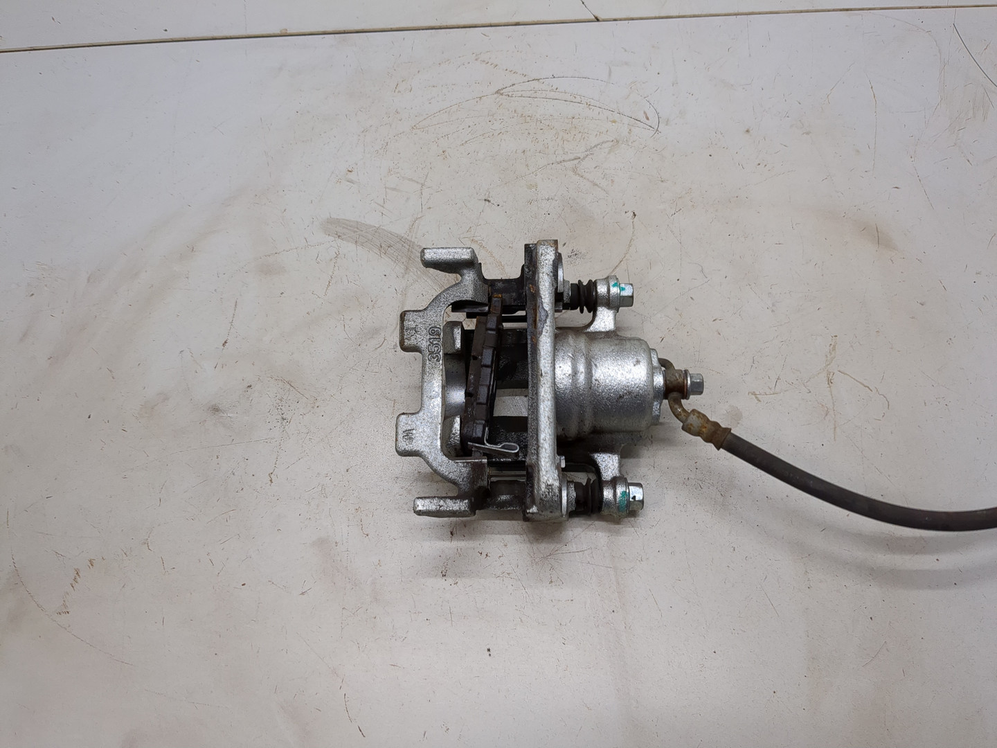 Суппорт задний правый