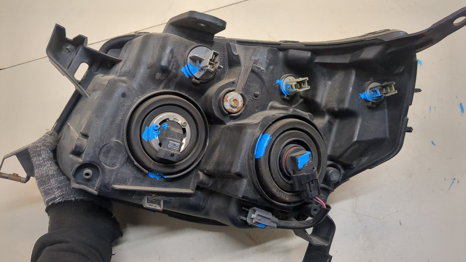 Фара правая