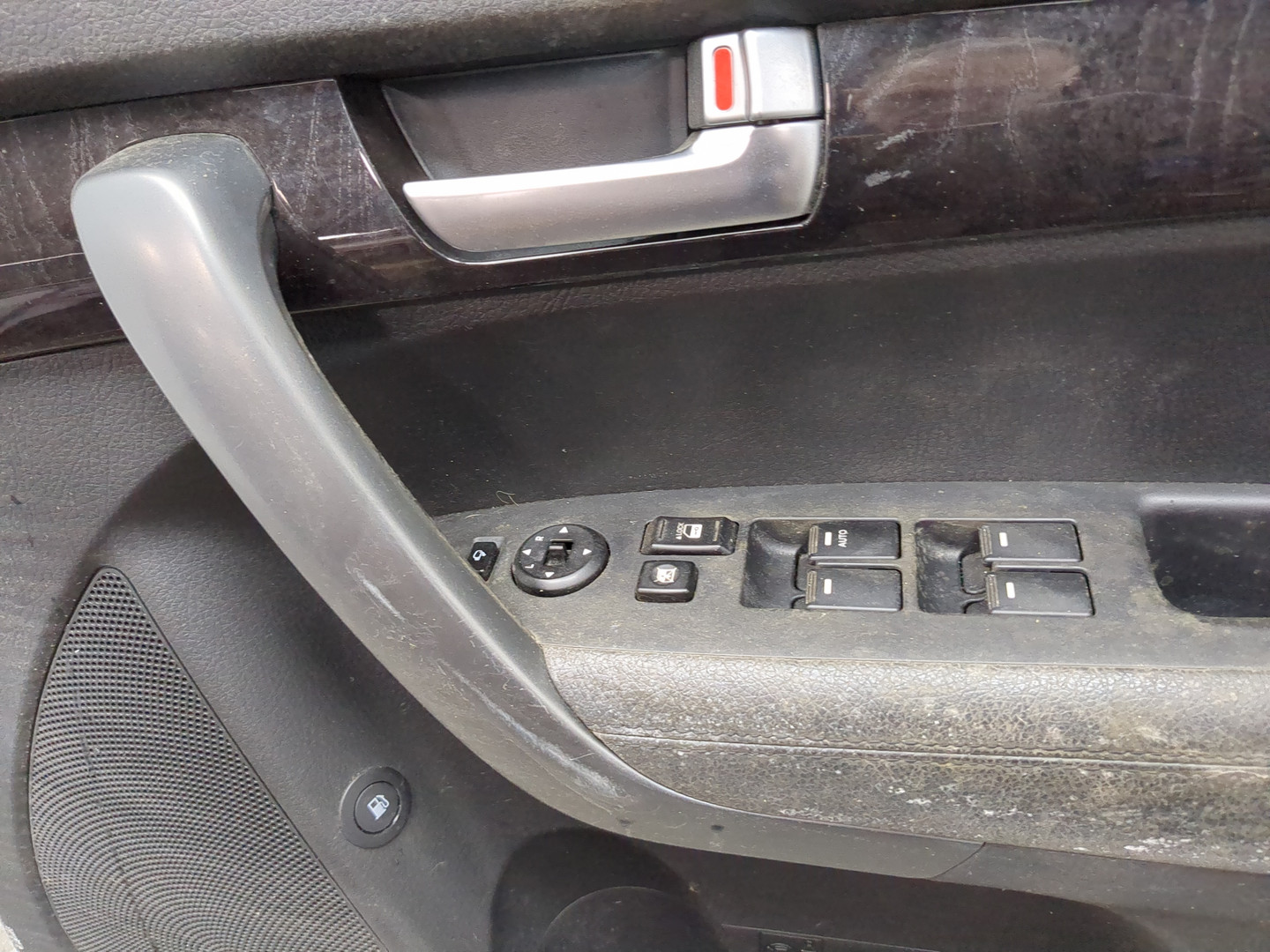 Дверь передняя правая