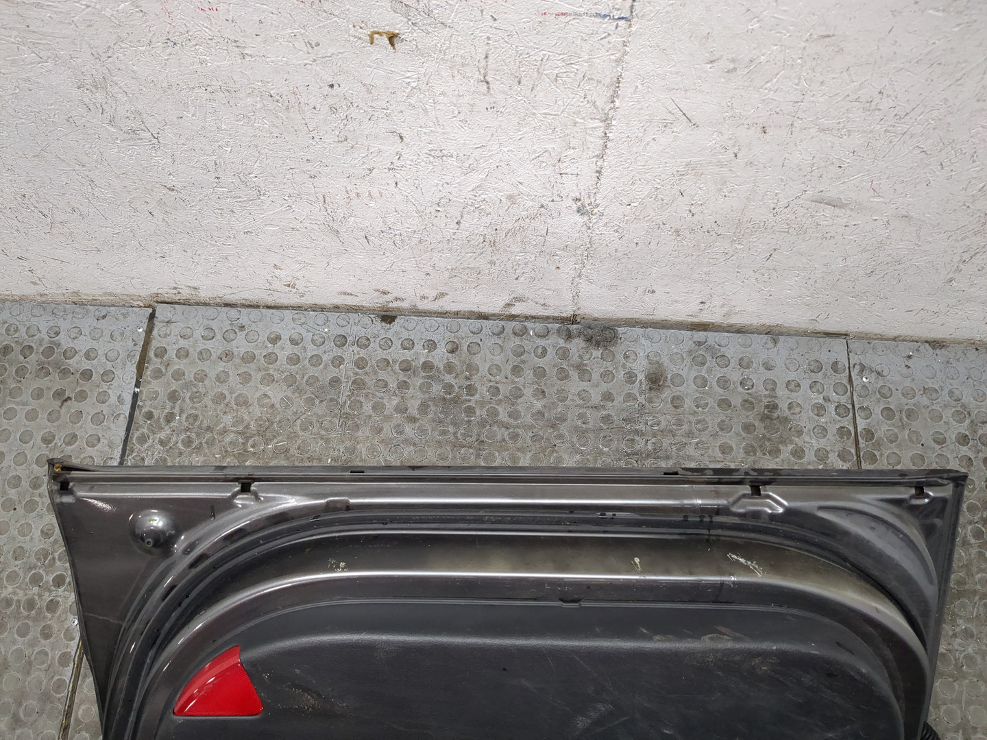 Дверь передняя правая