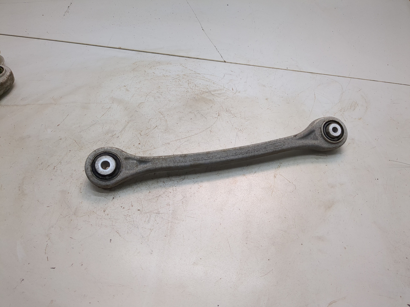 Рычаг задний