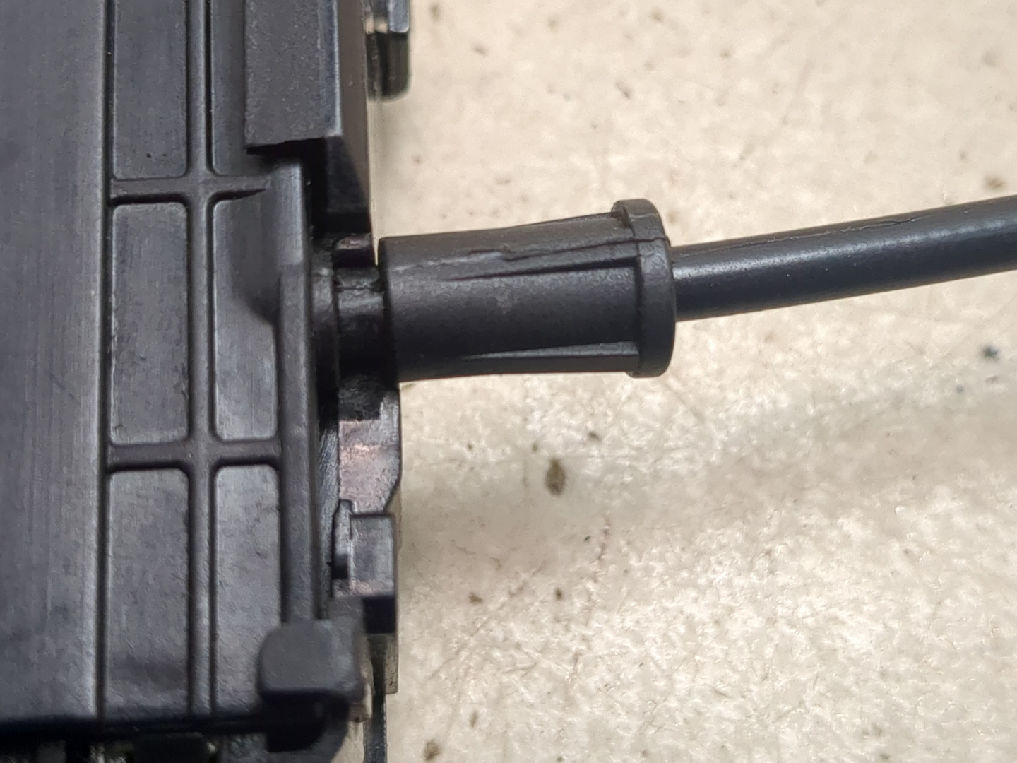 Замок багажника