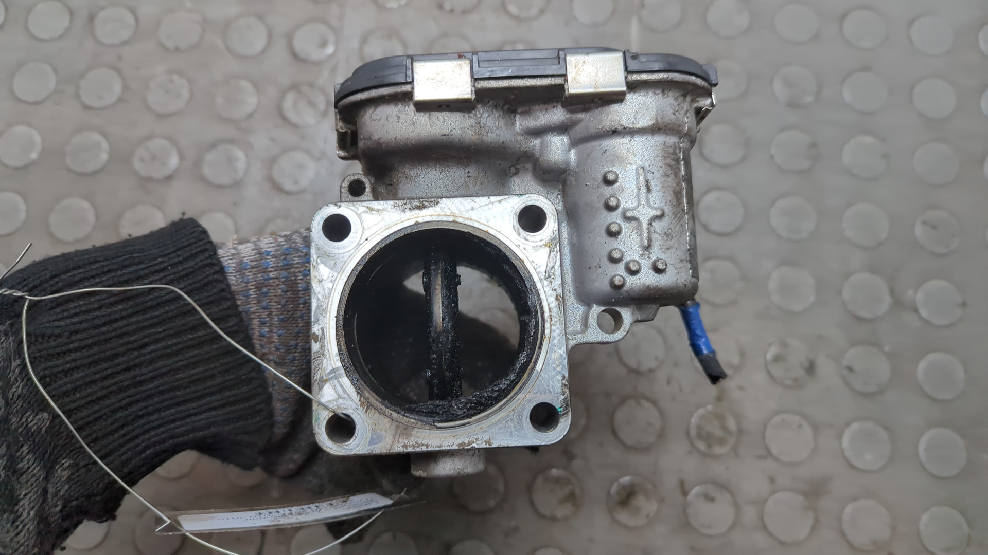 Заслонка дроссельная электрическая