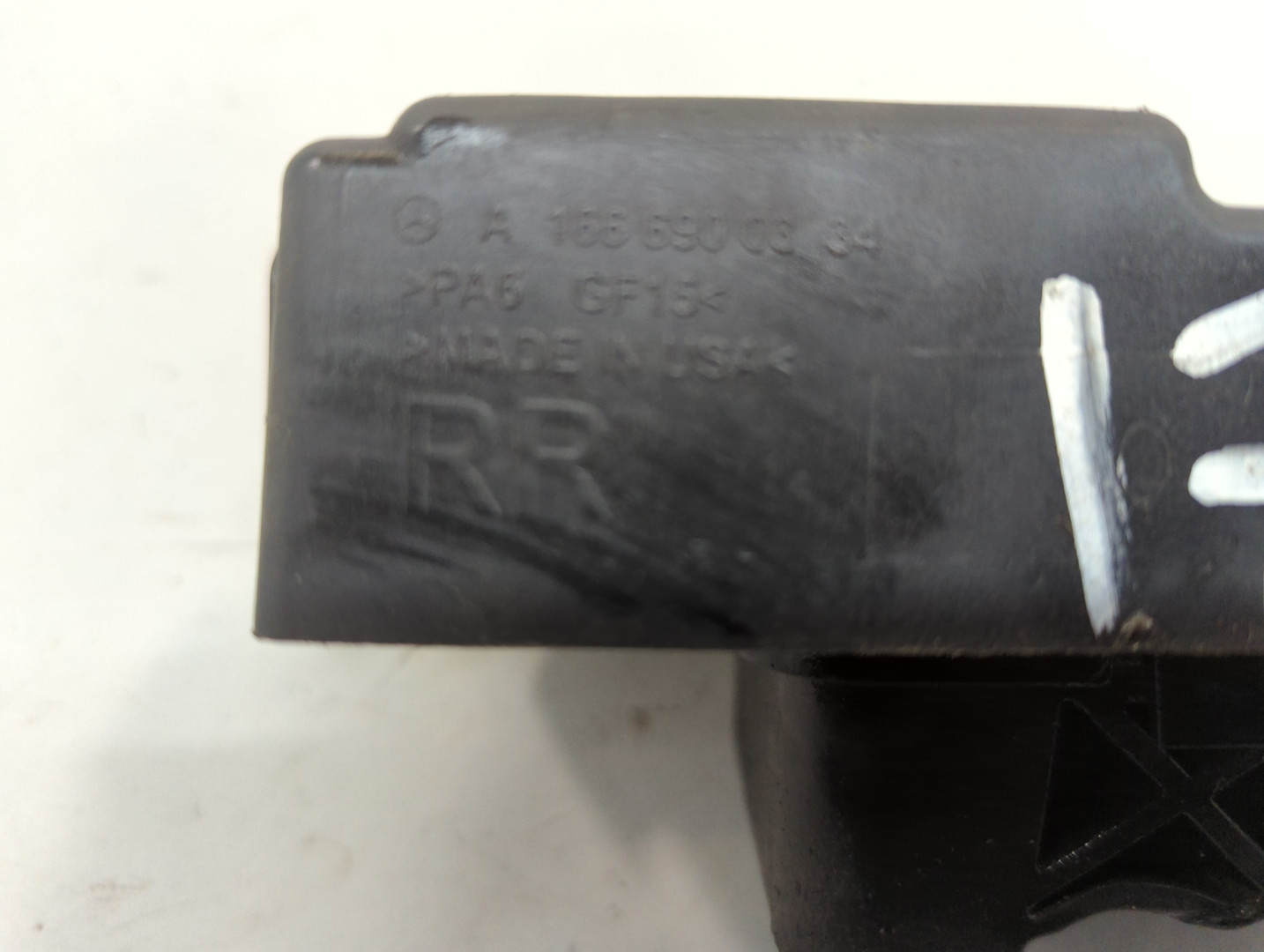 Заглушка поддомкратника