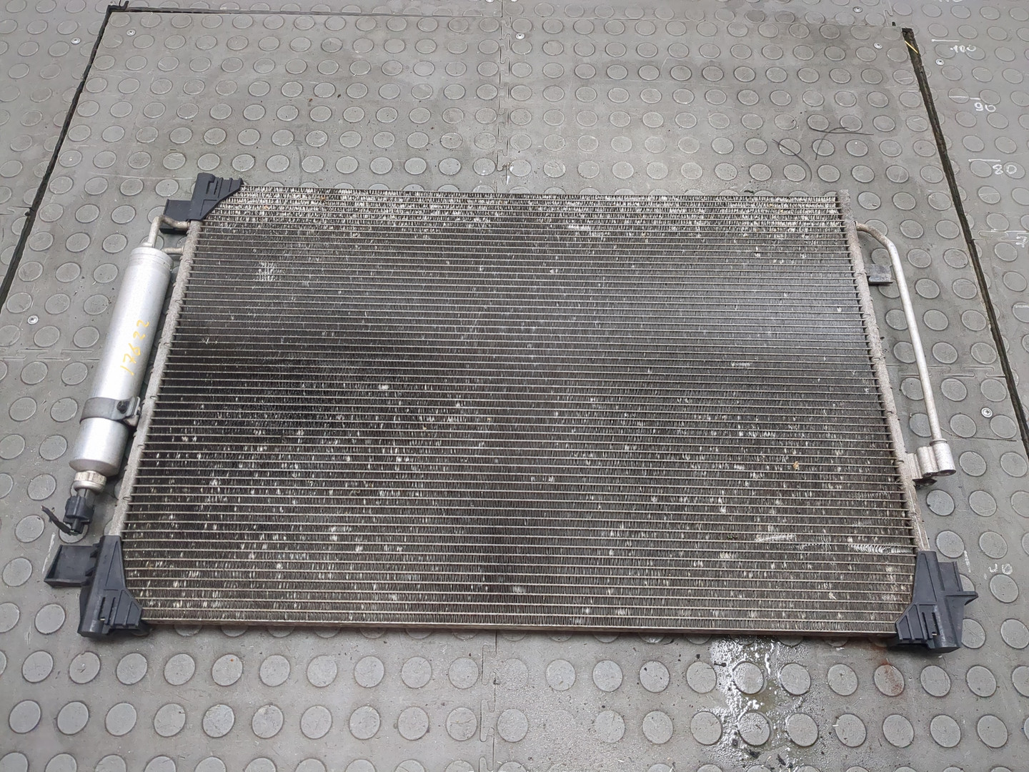 Радиатор кондиционера / конденсер