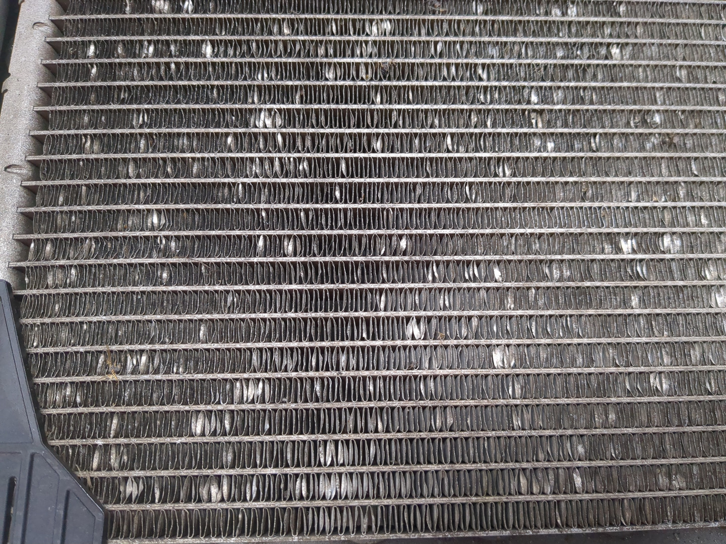 Радиатор кондиционера / конденсер