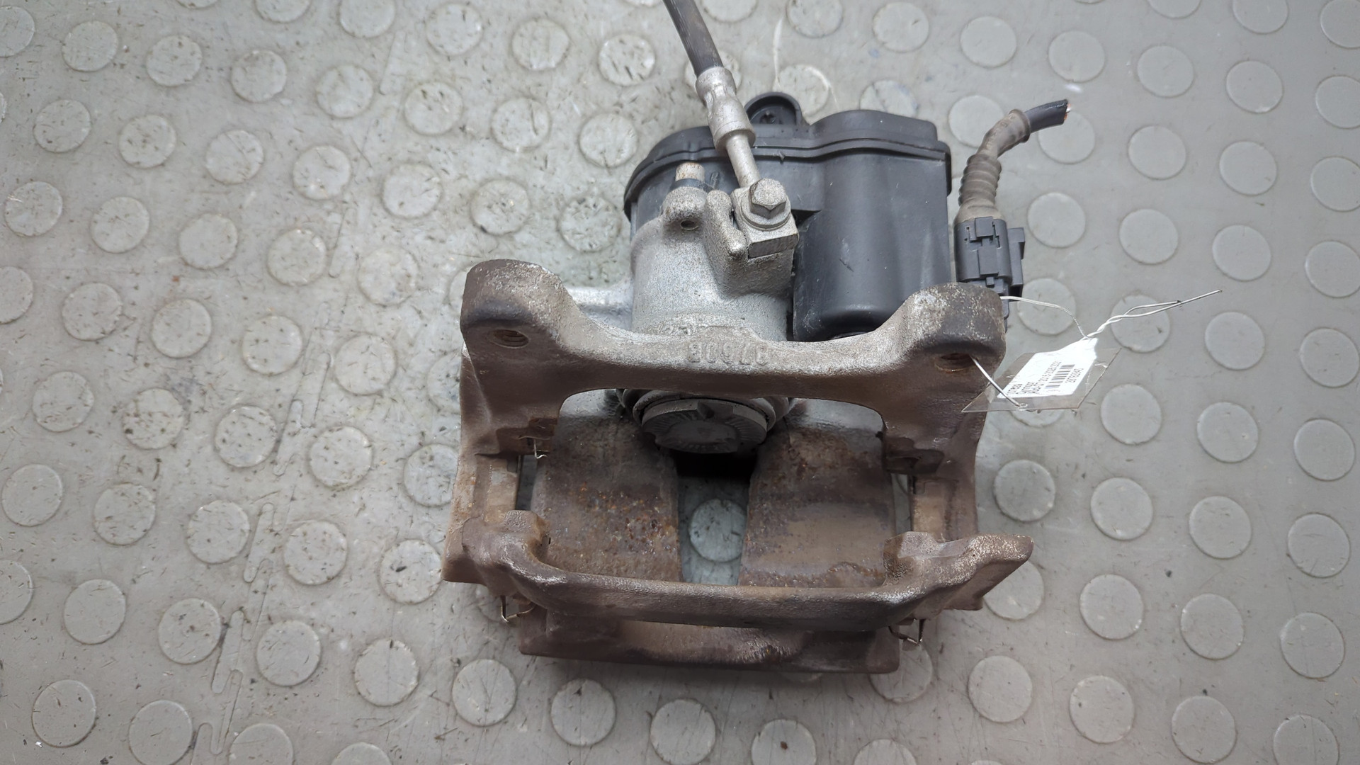 Суппорт задний правый