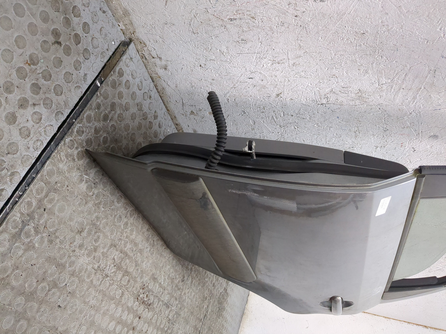 Дверь задняя левая