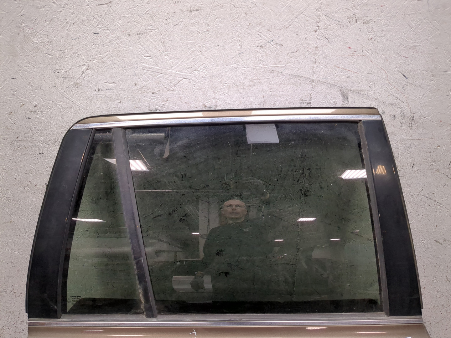 Дверь задняя правая