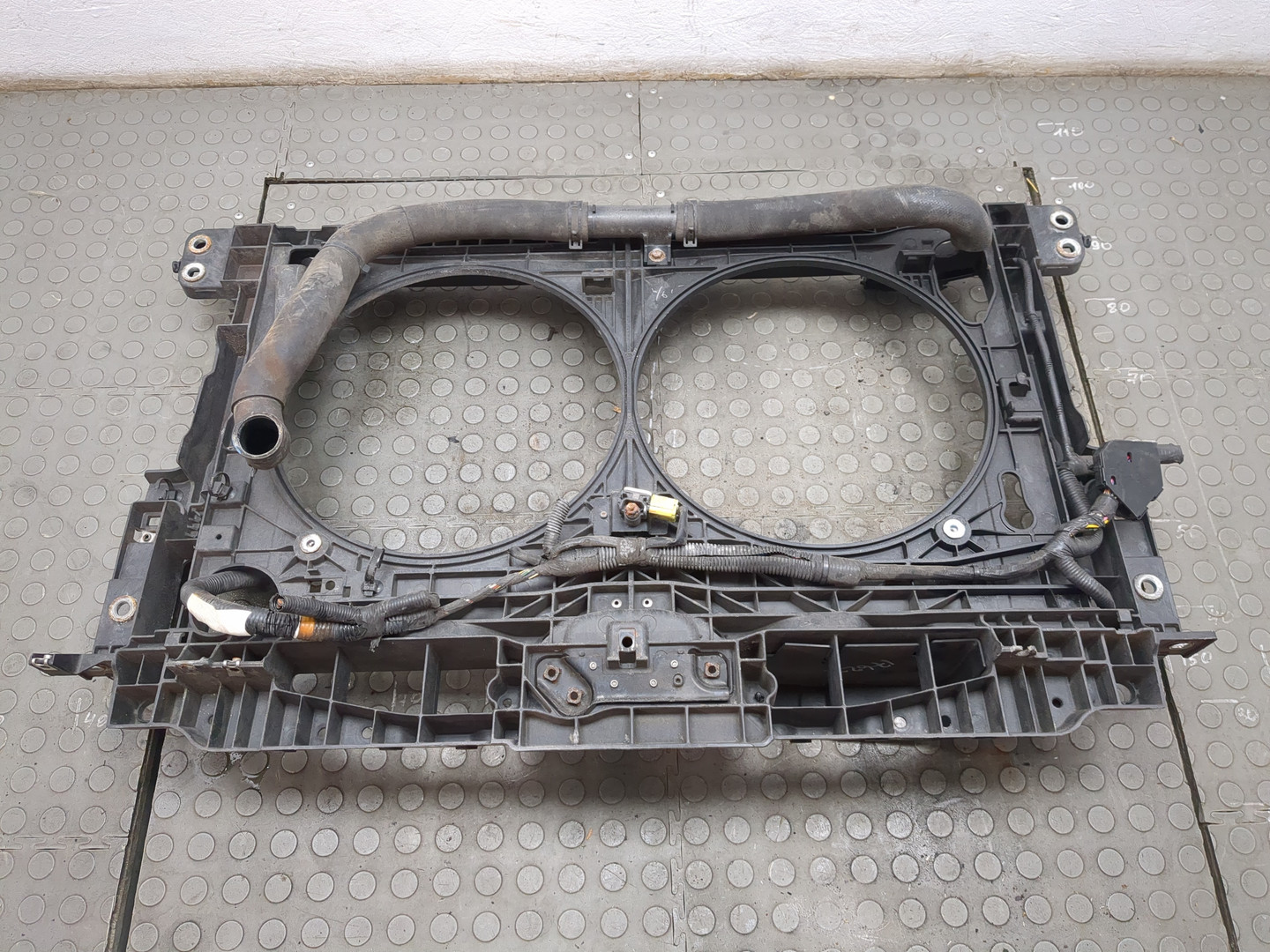 Панель передняя (телевизор)