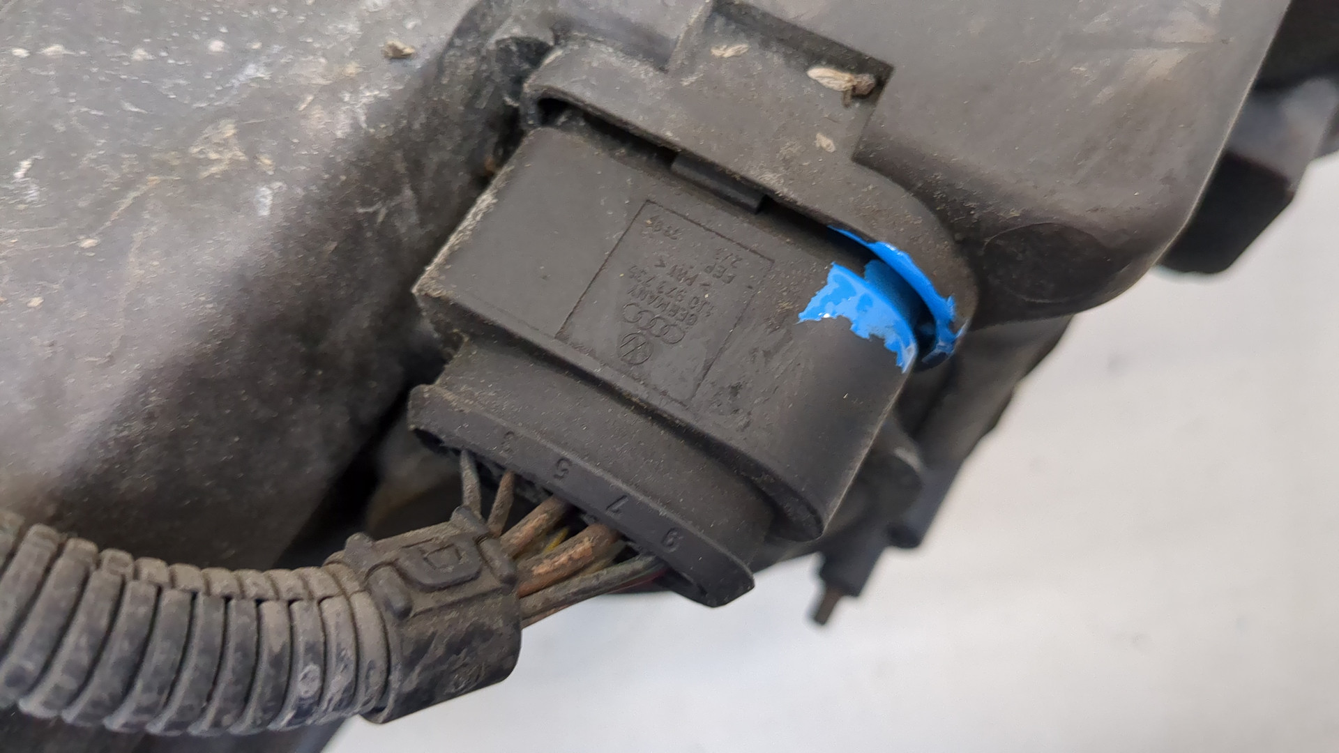 Фара правая