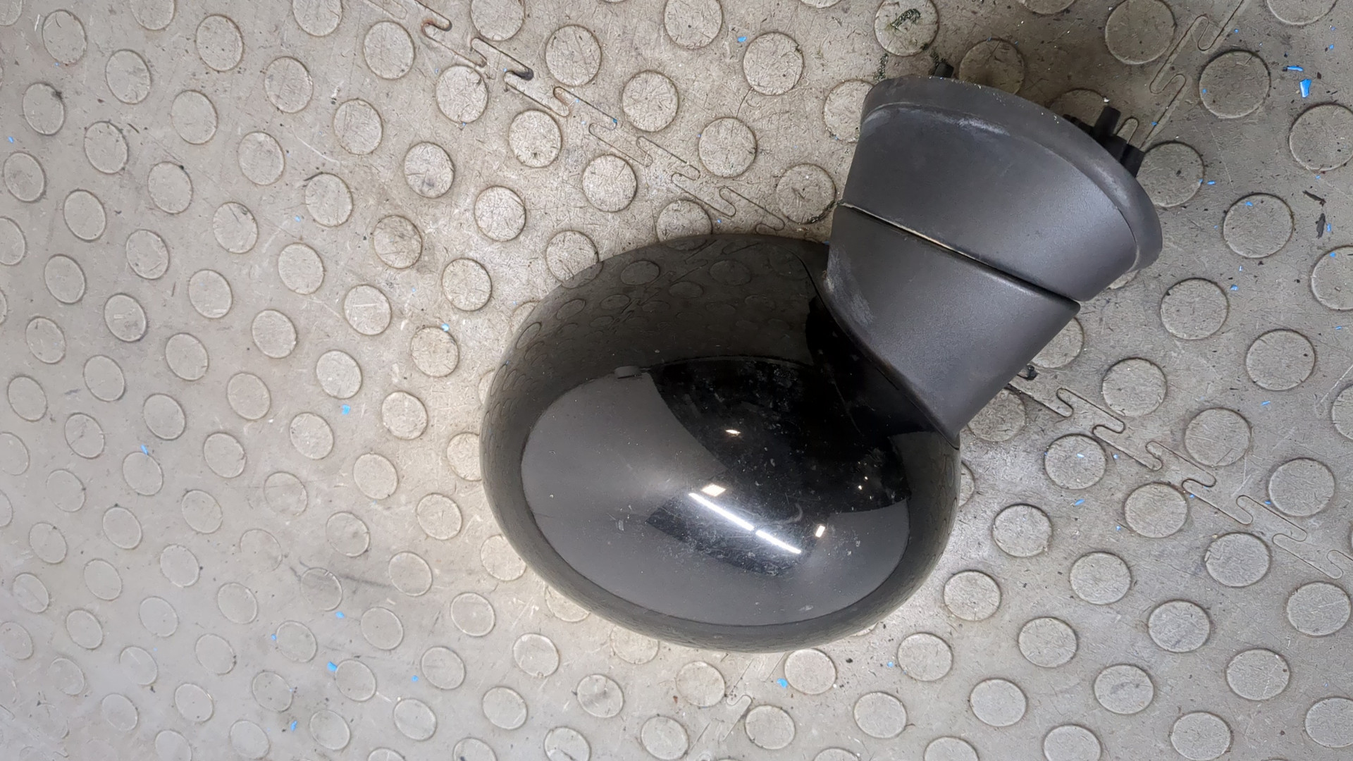 Зеркало левое электрическое