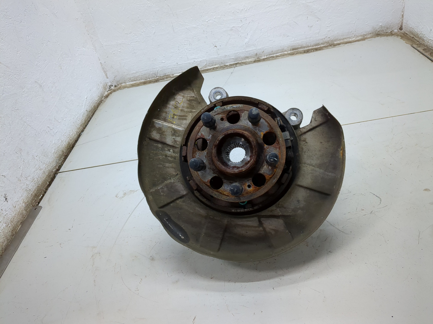 Кулак поворотный задний правый