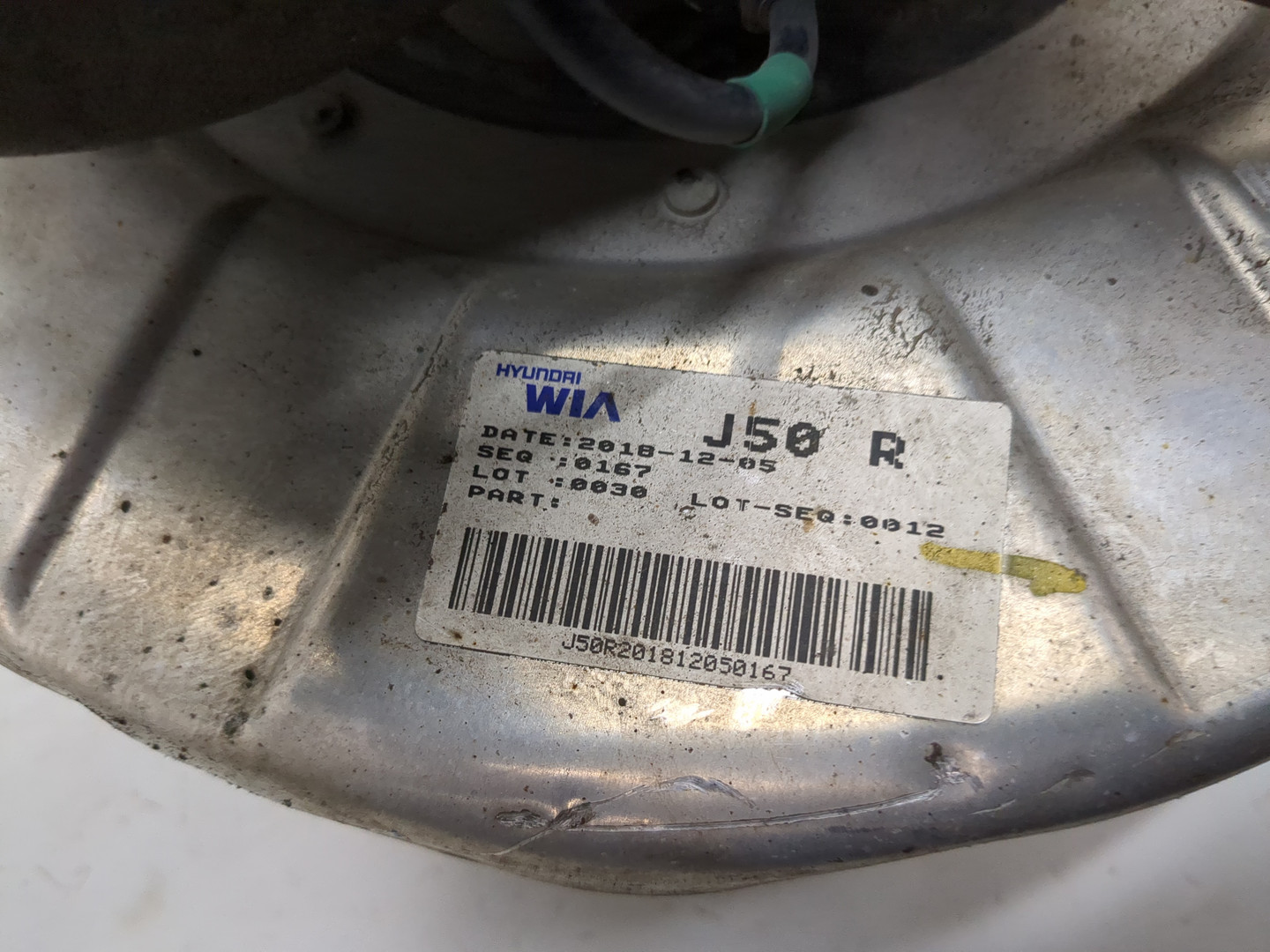 Кулак поворотный задний правый