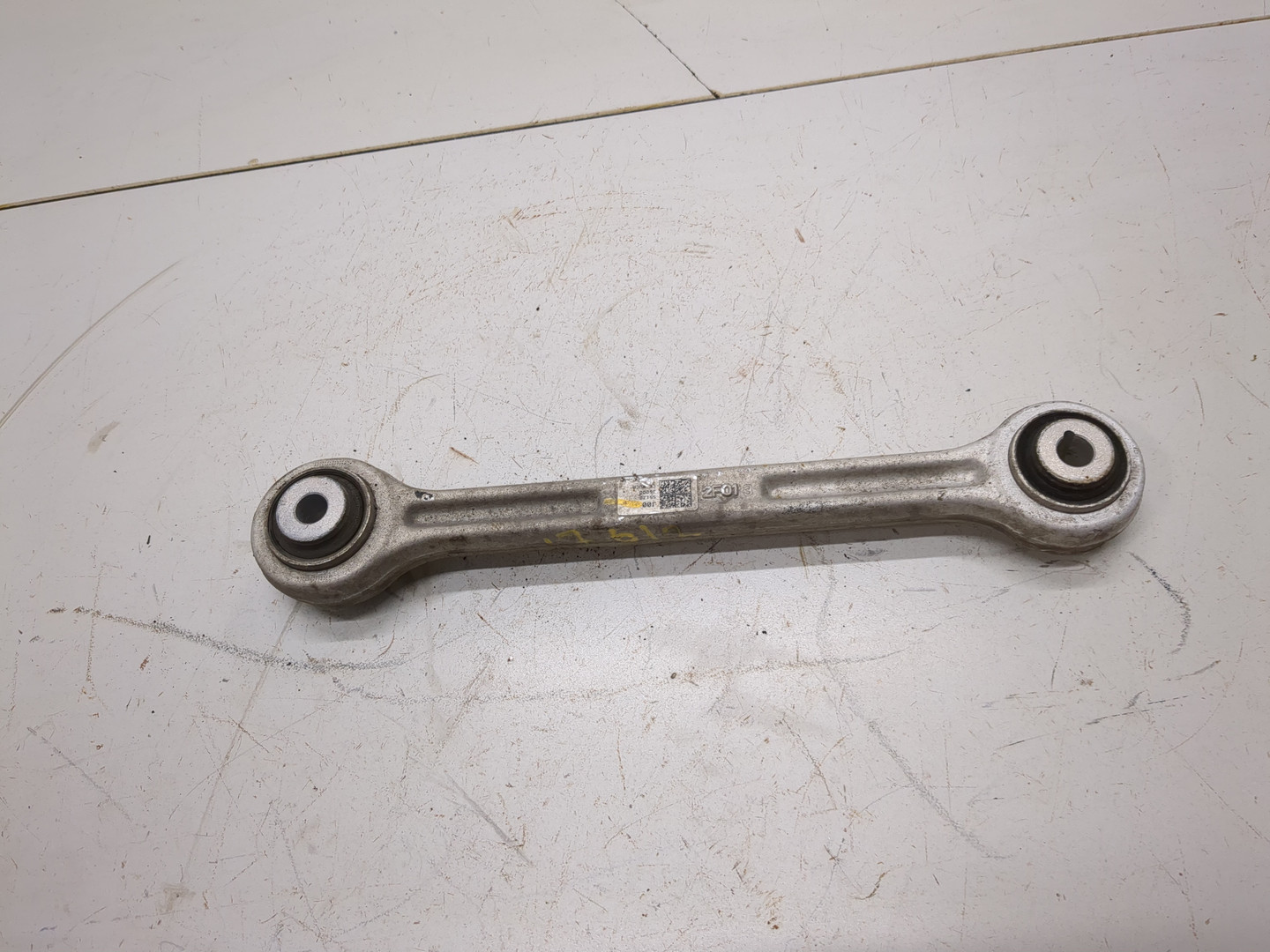 Рычаг задний