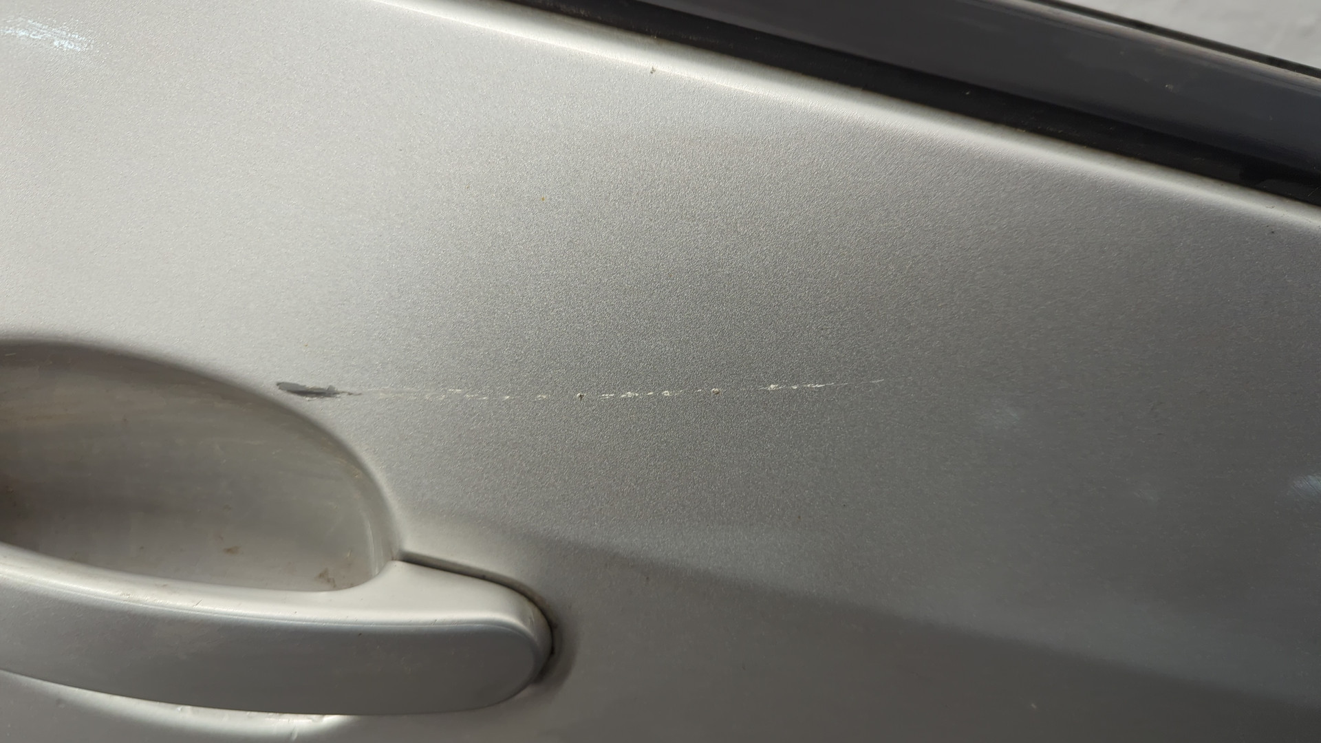 Дверь передняя правая