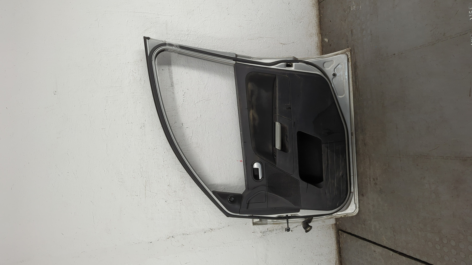 Дверь передняя правая