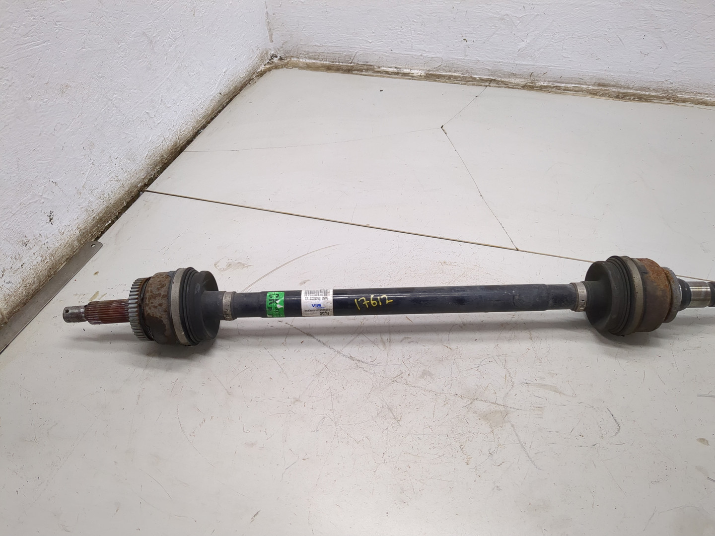 Полуось задняя правая