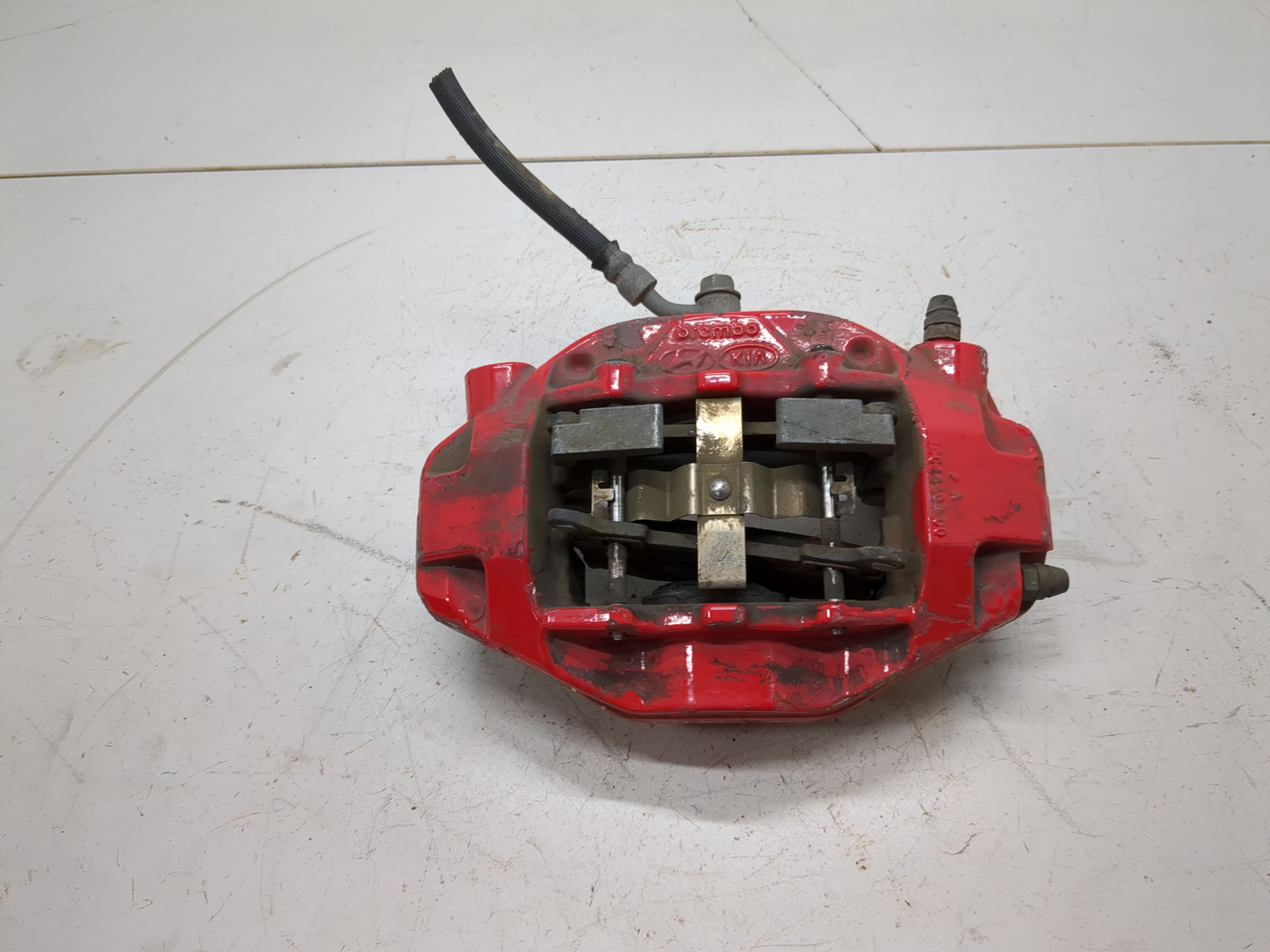 Суппорт задний левый