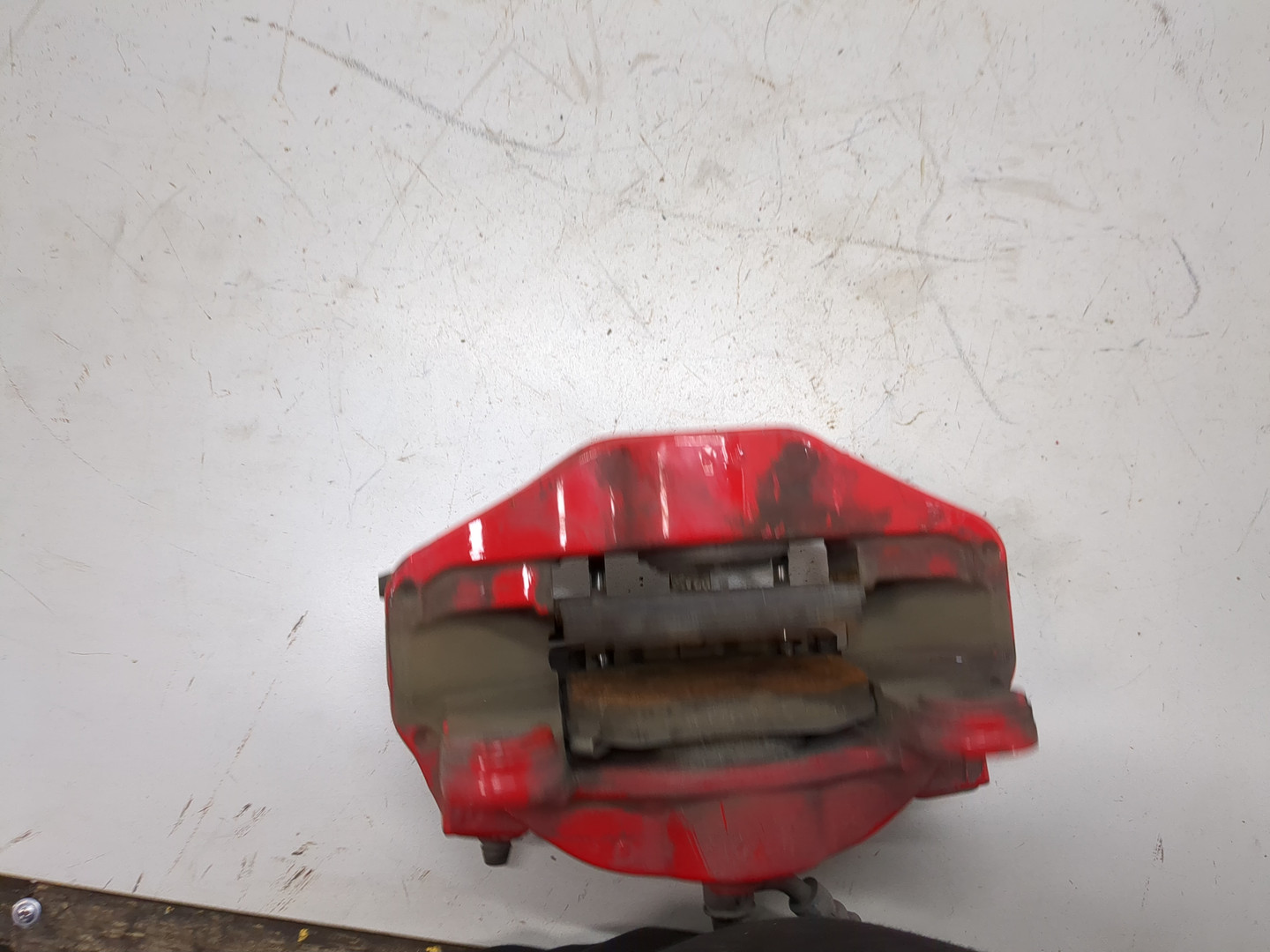 Суппорт задний правый