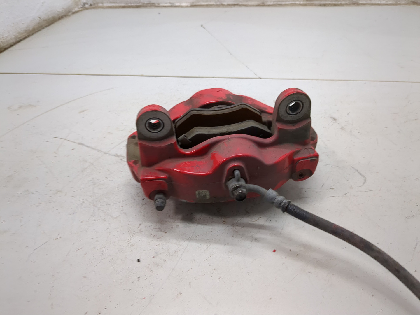 Суппорт задний правый